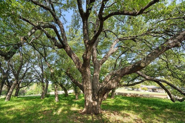 27132 Founders PL, Spicewood, TX 78669