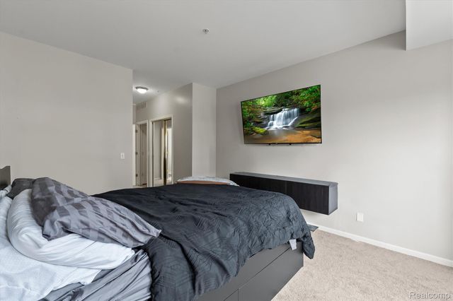 1417 Raliegh Place, Troy, MI 48084