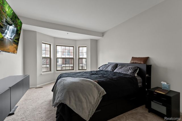 1417 Raliegh Place, Troy, MI 48084