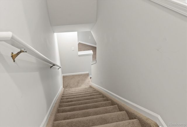 1417 Raliegh Place, Troy, MI 48084