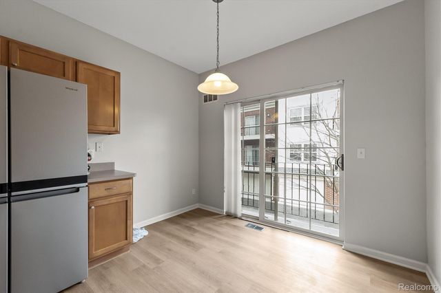 1417 Raliegh Place, Troy, MI 48084