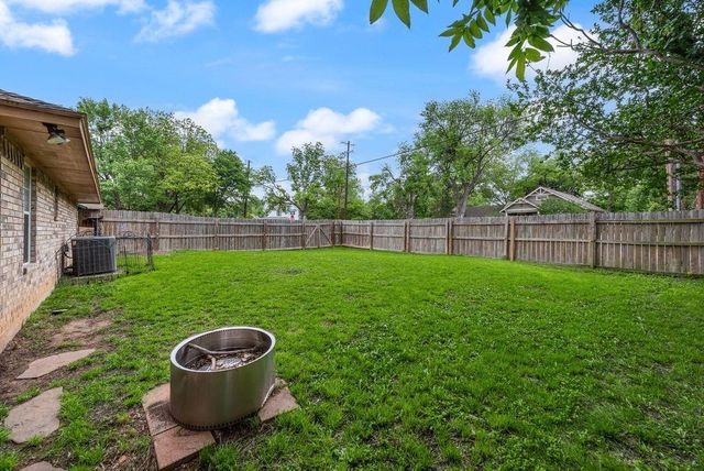 314 Fairfield Street, Gainesville, TX 76240