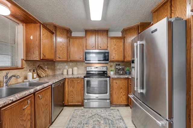 314 Fairfield Street, Gainesville, TX 76240