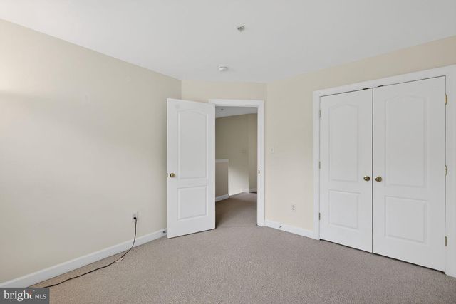 2015 WHEATON HAVEN CT W, Silver Spring, MD 20902