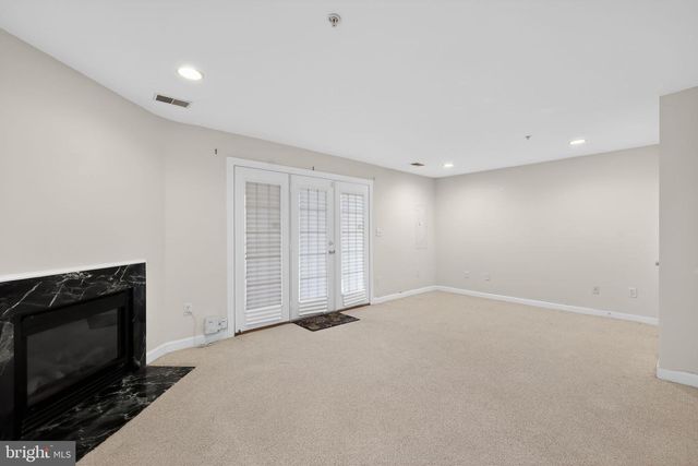 2015 WHEATON HAVEN CT W, Silver Spring, MD 20902