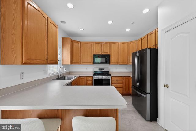 2015 WHEATON HAVEN CT W, Silver Spring, MD 20902