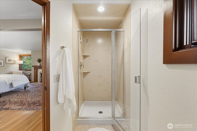 807 7th Avenue N, Edmonds, WA 98020