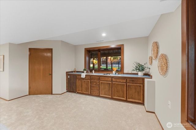 807 7th Avenue N, Edmonds, WA 98020