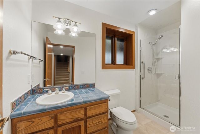 807 7th Avenue N, Edmonds, WA 98020