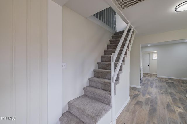 1310 Saint Louis St Street, Johnson City, TN 37601