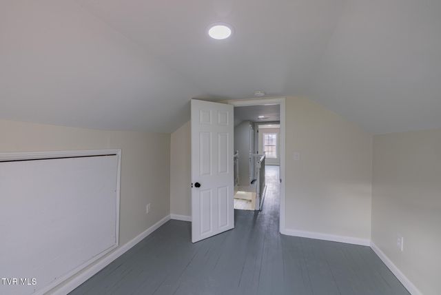 1310 Saint Louis St Street, Johnson City, TN 37601