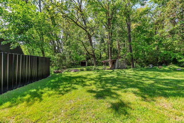 227 Staggs Dr, Portland, TN 37148