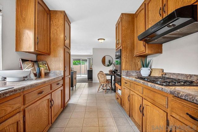 7360 Melotte St., San Diego, CA 92119
