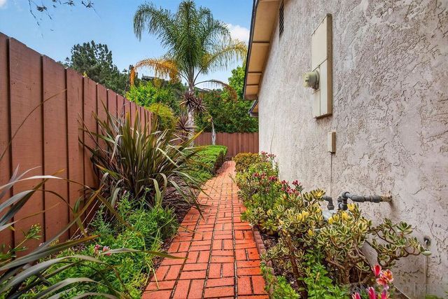 7360 Melotte St., San Diego, CA 92119