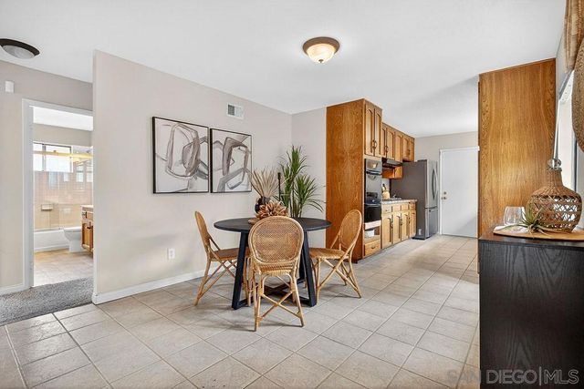 7360 Melotte St., San Diego, CA 92119