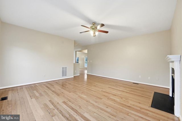 2685 PHEASANT HUNT RD, Woodbridge, VA 22192