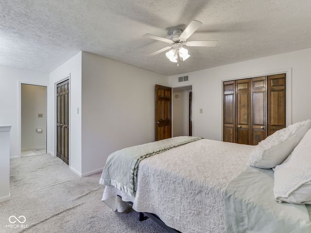 360 Pleasantview Boulevard, Greenwood, IN 46142