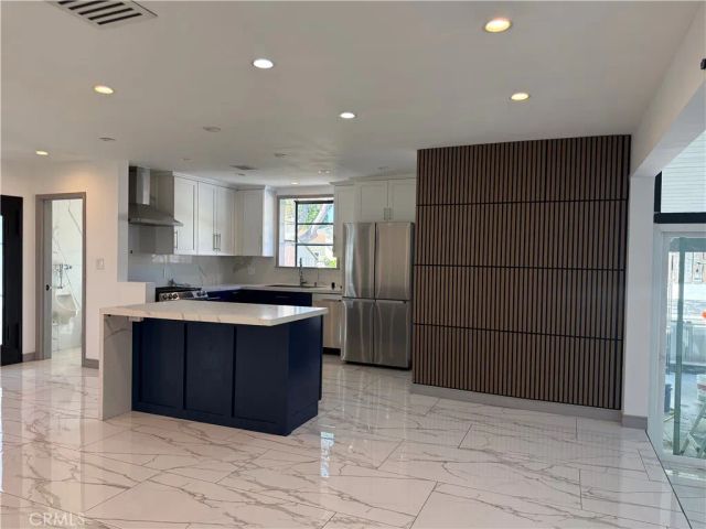 6910 Laramie, Winnetka, CA 91306