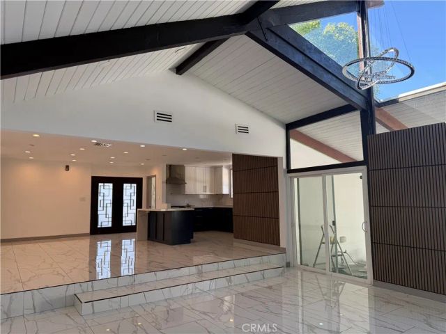 6910 Laramie, Winnetka, CA 91306