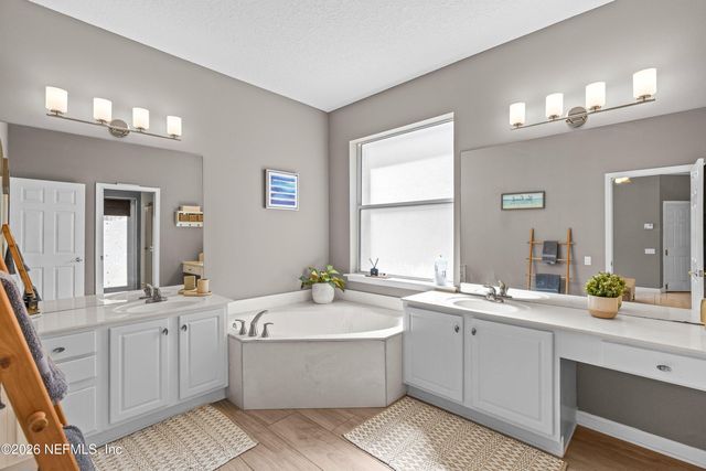 8660 NATHANS COVE Court, Jacksonville, FL 32256