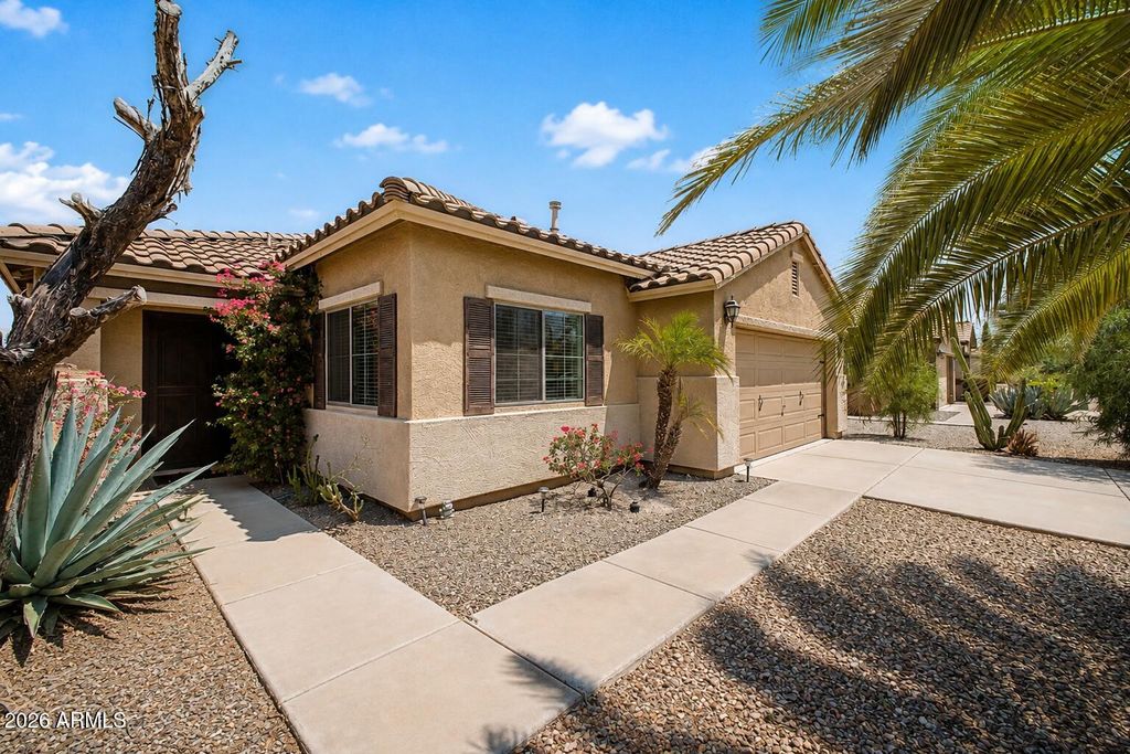 100 W DANA Drive W, San Tan Valley, AZ 85143 — photo 2
