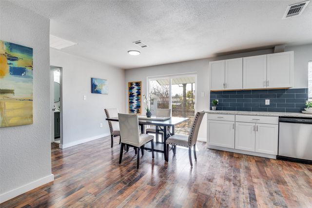 2314 Gilbert Circle, Arlington, TX 76010