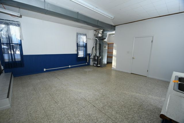 27877 County Road 375, Paw Paw, MI 49079