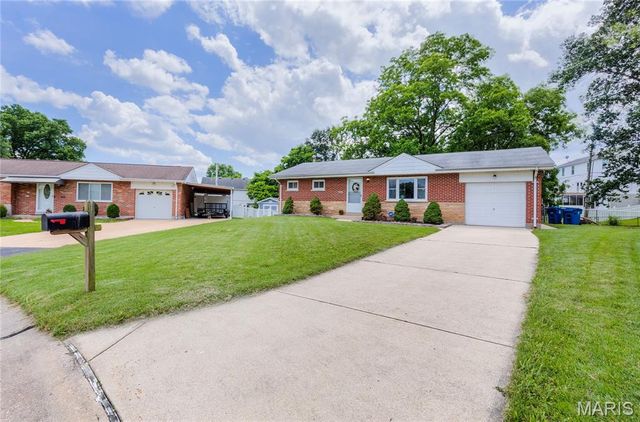 9965 Markhall Lane, Unincorporated, MO 63123
