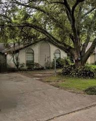 5227 Apala Drive, Houston, TX 77032