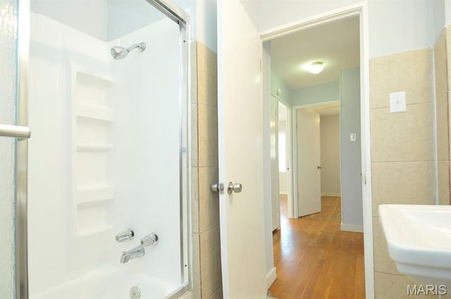 7316 Sharp Avenue, St Louis, MO 63116