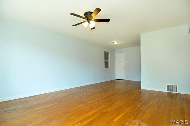 7316 Sharp Avenue, St Louis, MO 63116