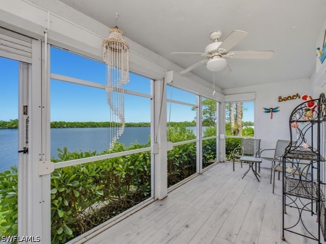 1025 Mainsail DR 203, Naples, FL 34114
