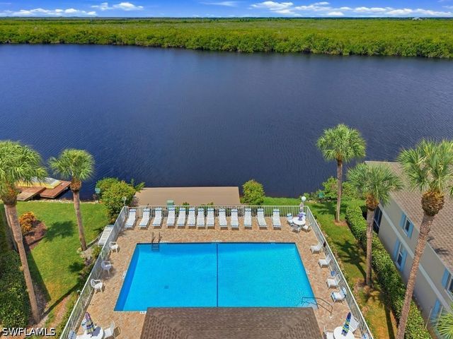 1025 Mainsail DR 203, Naples, FL 34114