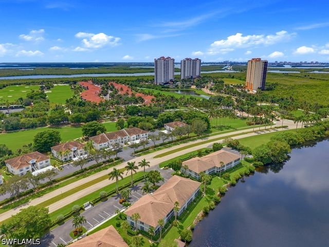 1025 Mainsail DR 203, Naples, FL 34114
