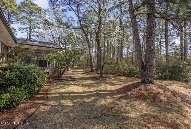 1206 Crows Nest Court, New Bern, NC 28560
