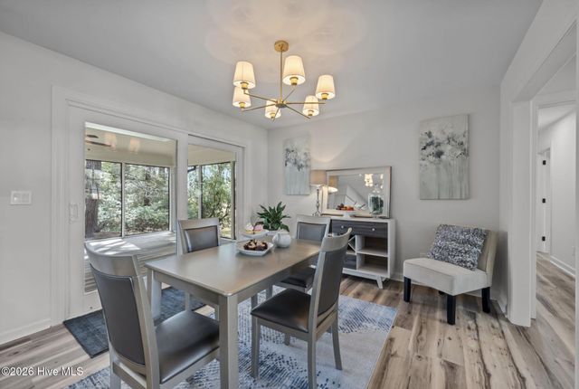 1206 Crows Nest Court, New Bern, NC 28560