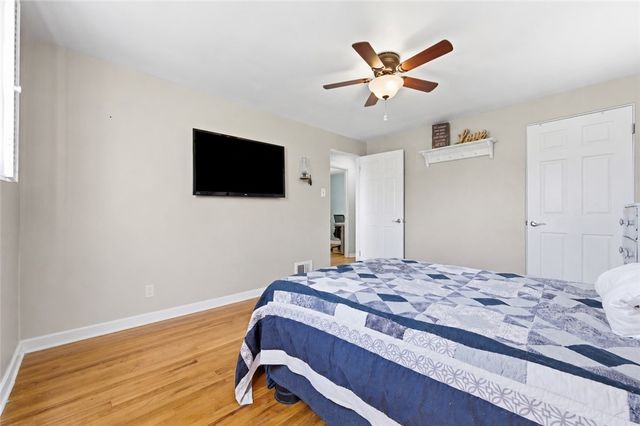 310 Summit Ave, Canonsburg, PA 15317