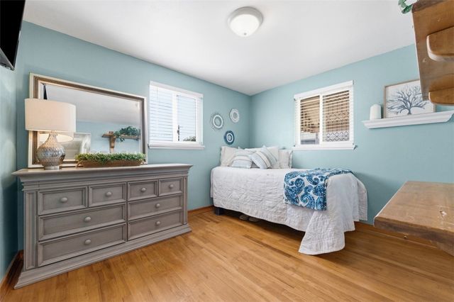 310 Summit Ave, Canonsburg, PA 15317