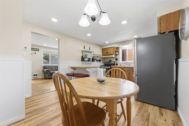 310 Summit Ave, Canonsburg, PA 15317