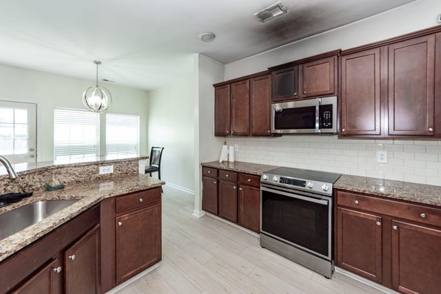 245 Swamp Creek Lane, Moncks Corner, SC 29461