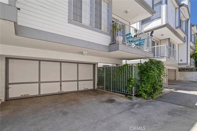 13729 Doty, Hawthorne, CA 90250
