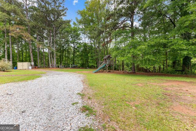 134 Friendship Church Road, Brooks, GA 30205