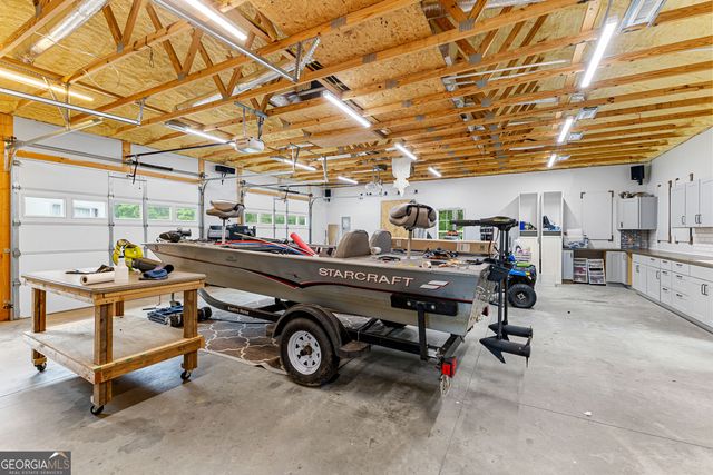 134 Friendship Church Road, Brooks, GA 30205