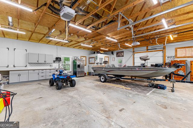 134 Friendship Church Road, Brooks, GA 30205