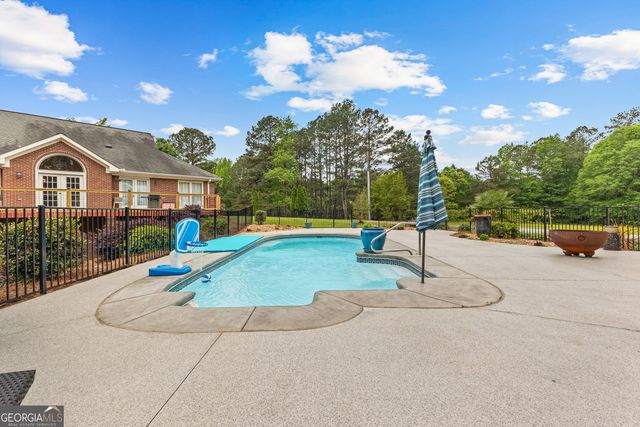 134 Friendship Church Road, Brooks, GA 30205