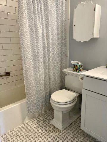 359 Verplanck Avenue, Beacon, NY 12508