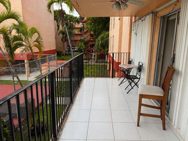 1910 W 56th St 3121B, Hialeah, FL 33012