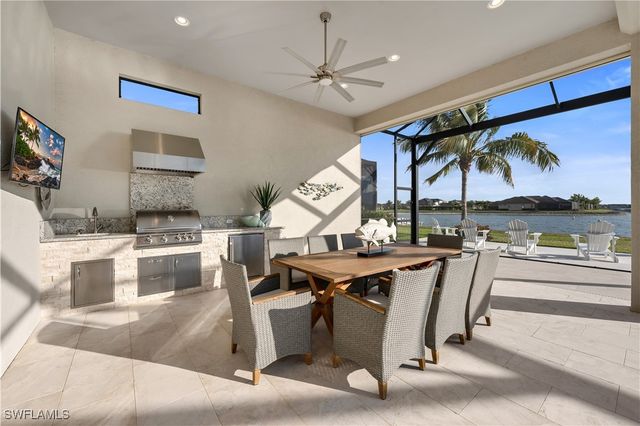 11451 Venetian Lagoon DR, Fort Myers, FL 33913