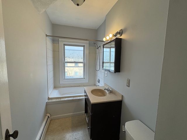 41 Thorndike Road 2, North Andover, MA 01845