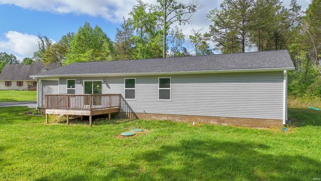 58 Sherwood Lane, Bedford, IN 47421